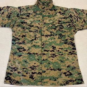 USMC Propper International Camo Shirt Size Med-Reg